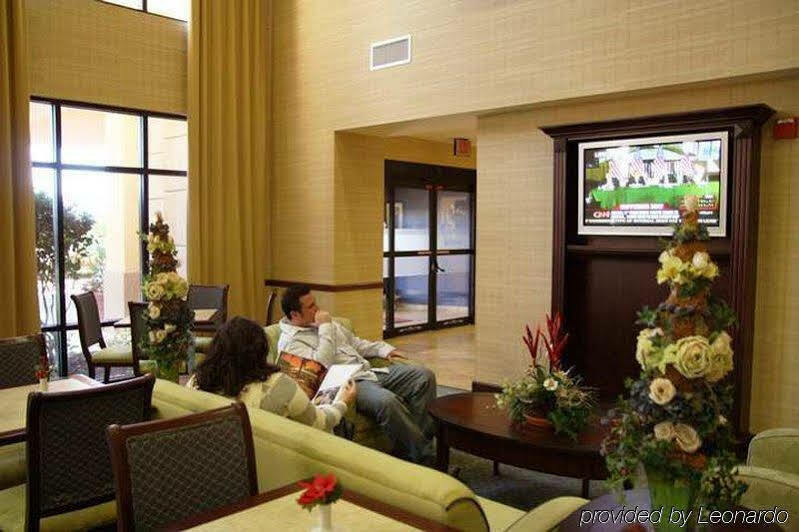 Hampton Inn&suites Hotel 3*